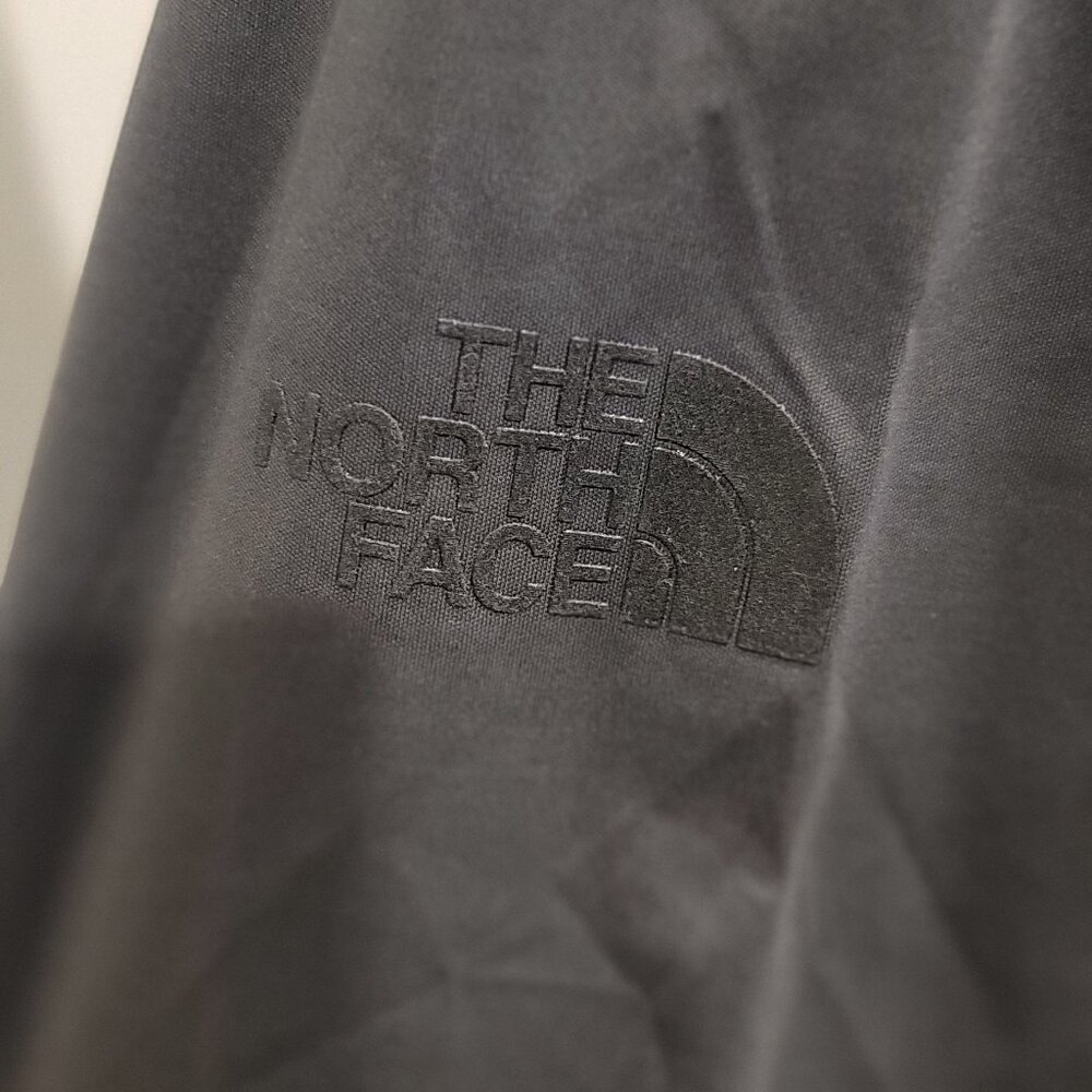 Branded Northface TNFL All Weather Jacket Size M - Picture 8 of 8
